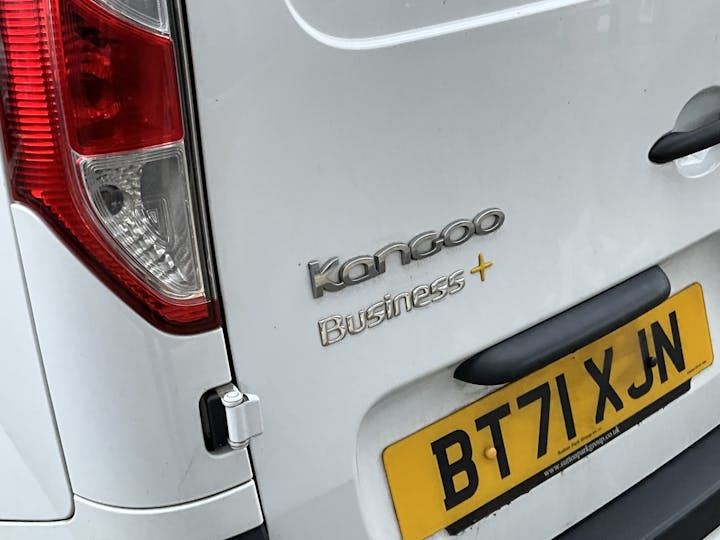 White Renault Kangoo I Ll21 Business Plus 2021